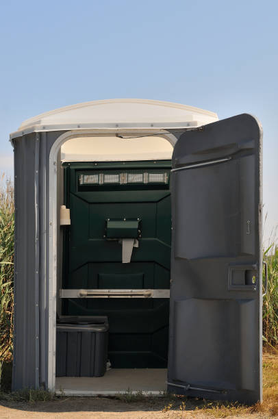 Affordable portable toilet rental in Montegut, LA